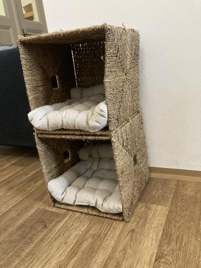 Pelíšek a škrabadlo pro kocicku