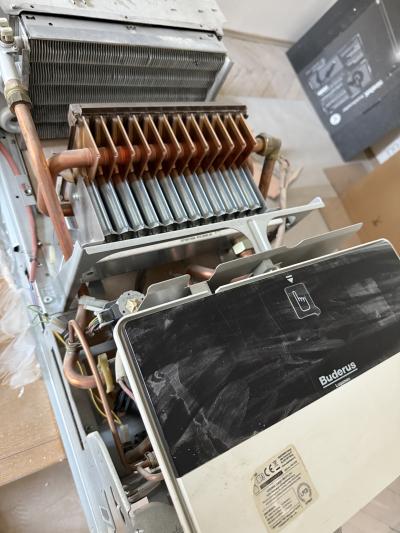 Plynový kotel Buderus na náhradní díly