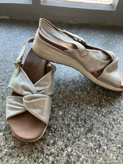 Letní kožené boty vel.37