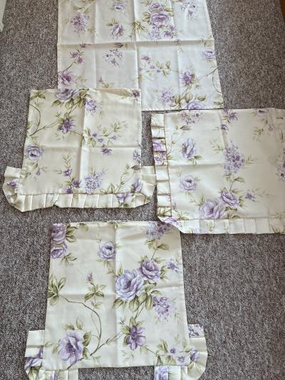 Polvlaky na polštář a malý ubrus