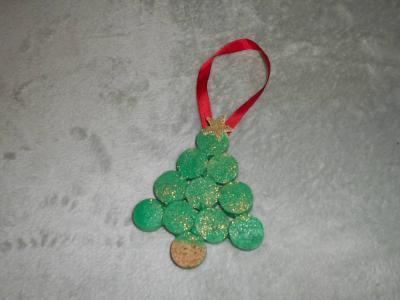 Ozdůbka stromek z korku
