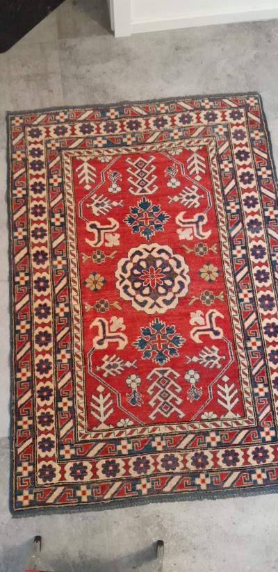 Koberec pravý perský kazak