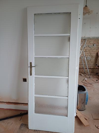 Bílé dřevění dveře- výška/šířka 197cm/75cm