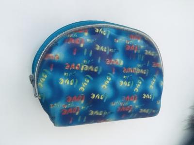 Malá kosmetická taštička