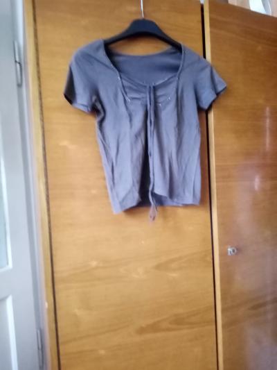 bavl.tričko hnědé S