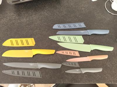 Vybavení do kuchyně (2)