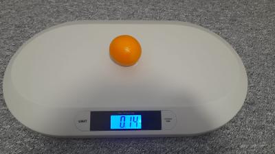 novorozenecká váha