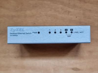 Zyxel ES-108A