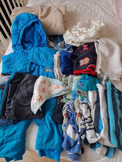 Pro nejmenší až po cca 2 roky, mix oblečení, hračky aj.