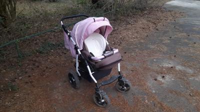 kočárek + autosedačka