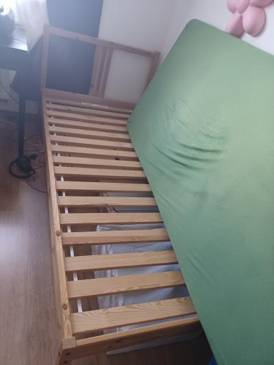 postel 90x200 IKEA Fjellse