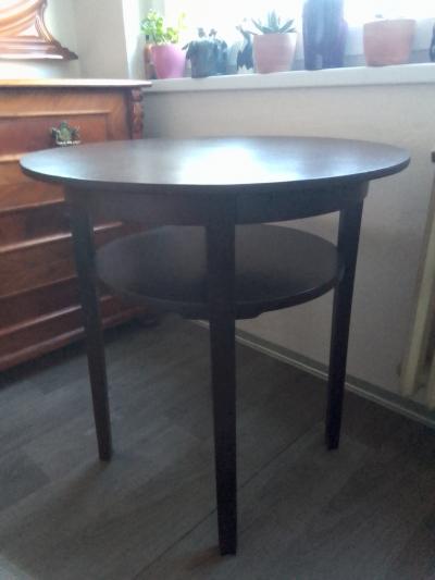 DŘEVĚNÝ KULATÝ STOLEK