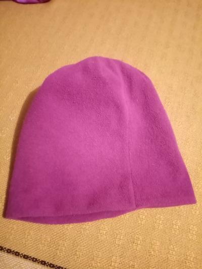 čepička teplá L asi 5 let