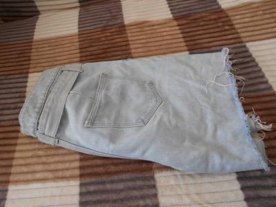 Kraťasy džínové s páskem, Reserved vel. 42,