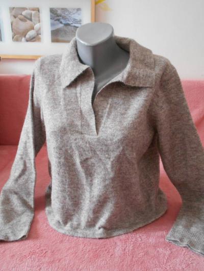 Svert šedý širší střih zn. Pieces vel. M,