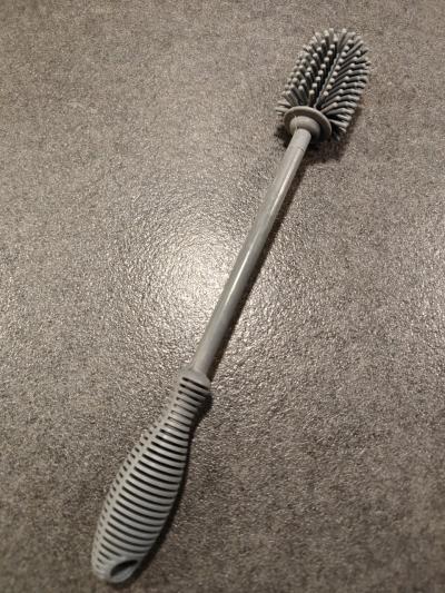 Silikonový kartáč