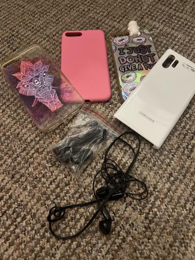 Zdarma za odvoz obaly na mobil plus sluchátka