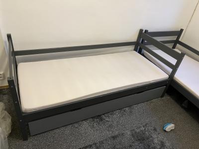 Za odvoz detskou patrovou postel