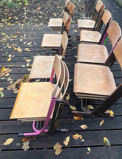 Školní židle stohovatelné