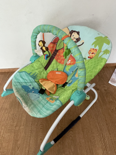 Lehátko/houpátko pro miminka