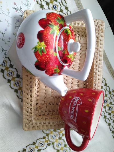 Konvička s hrníčkem