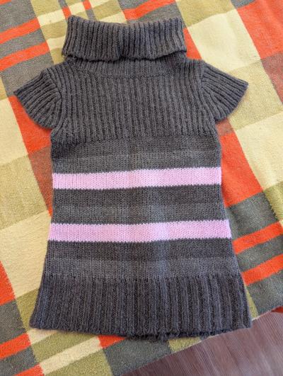 Dívčí pletená vesta / rolák vel. 116/122