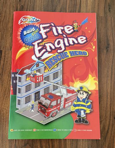 Papirova skladacka nova