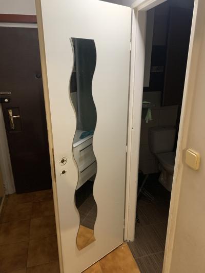 Dveře do koupelny 62/194 levé