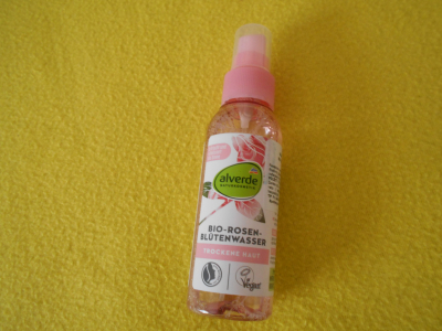 Růžová voda na obličej a tělo Alverde