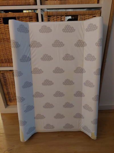 Přebalovací podložka / pult