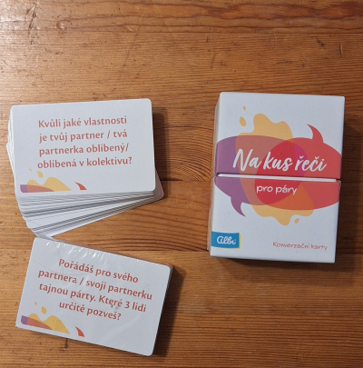 Kraretní hra: Na kus řeči pro páry