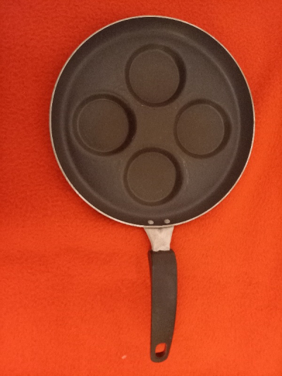 Pánev na lívance / volská oka