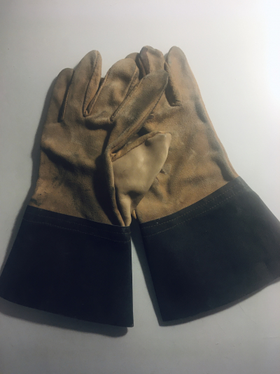 Kozene pracovni rukavice s manzetou vel. 10-12?