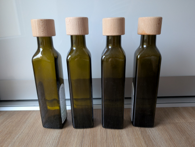 Lahvičky / sklenice 4 ks po 250 ml