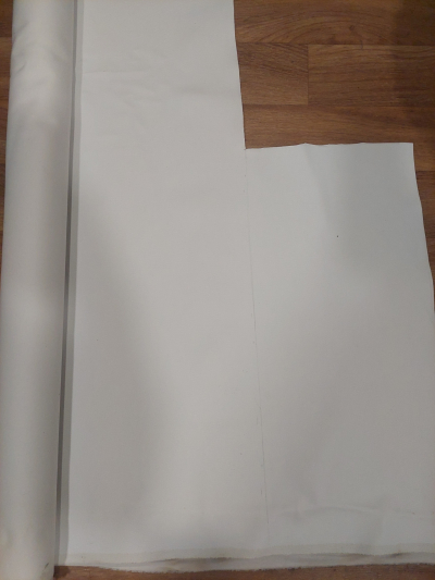 Plátno cca 150x150cm bílé koženky