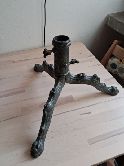 Stojan na vánoční stromeček