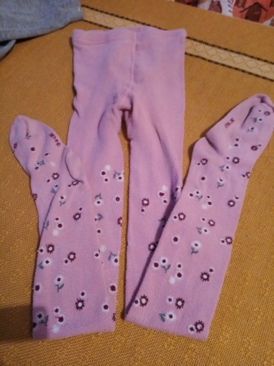 punčocháče růžs kytičkama