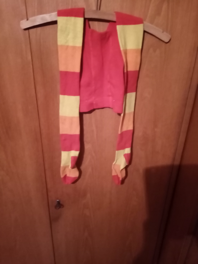 pruhy punčocháče 122-128