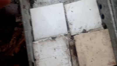 Staré dlaždičky na tvoření...