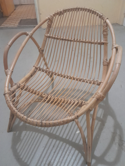 Dětské proutěné křesílko