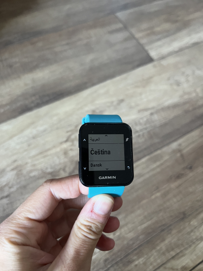 Garmin behaci hodinky Forerunner 30