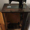 šicí stroj Zetina vestavěný, šlapací