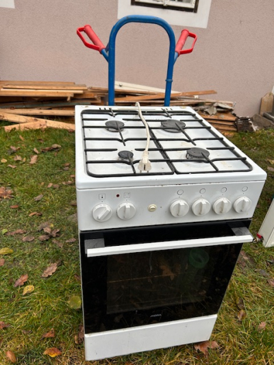 Plynový sporák s elektrickou troubou Mora