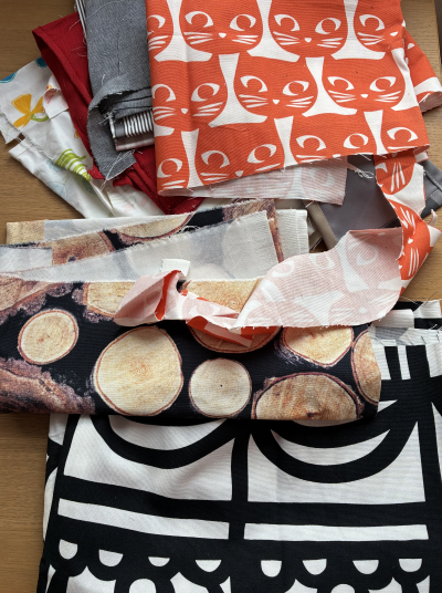 Balíček zbytku látek z IKEA