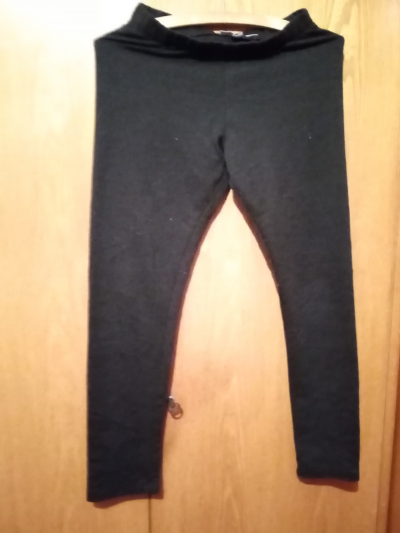 černé teplé leginy 158