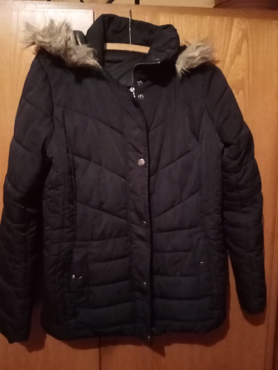 teplá bunda kabátek 38