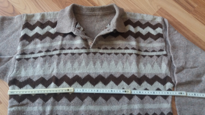 Hřejivý svetr s límečkem vel. L/XL