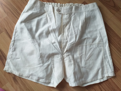 Plátěné bílé trenýrky vel. M/L