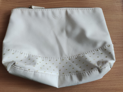 Kosmetická taška, bíla