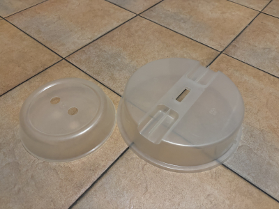 Poklice na ohřev jídla v mikrovlnce